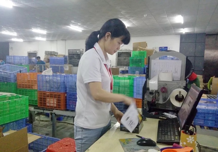 1528533075304863.jpg 640.webp.jpg